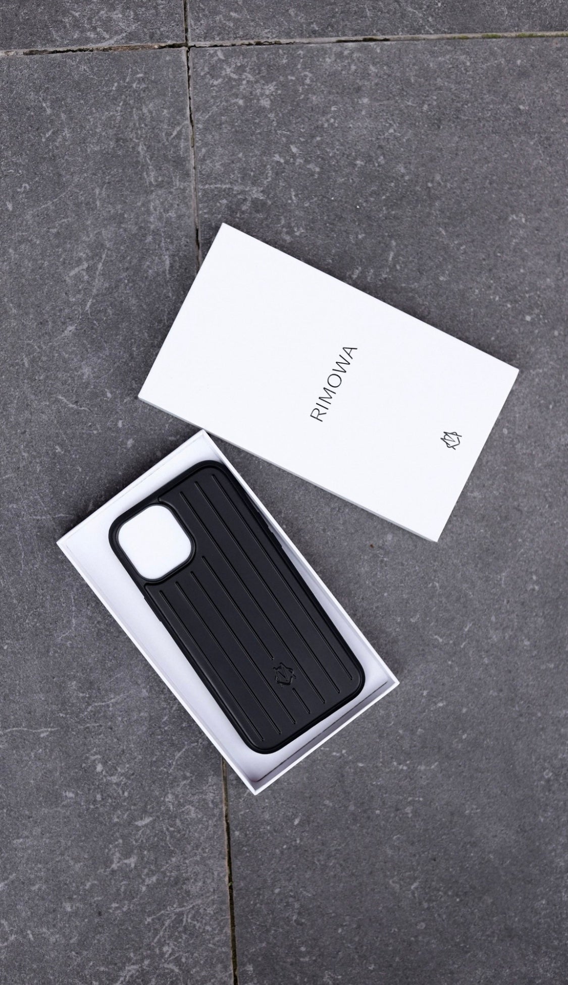 Rimowa Black Case