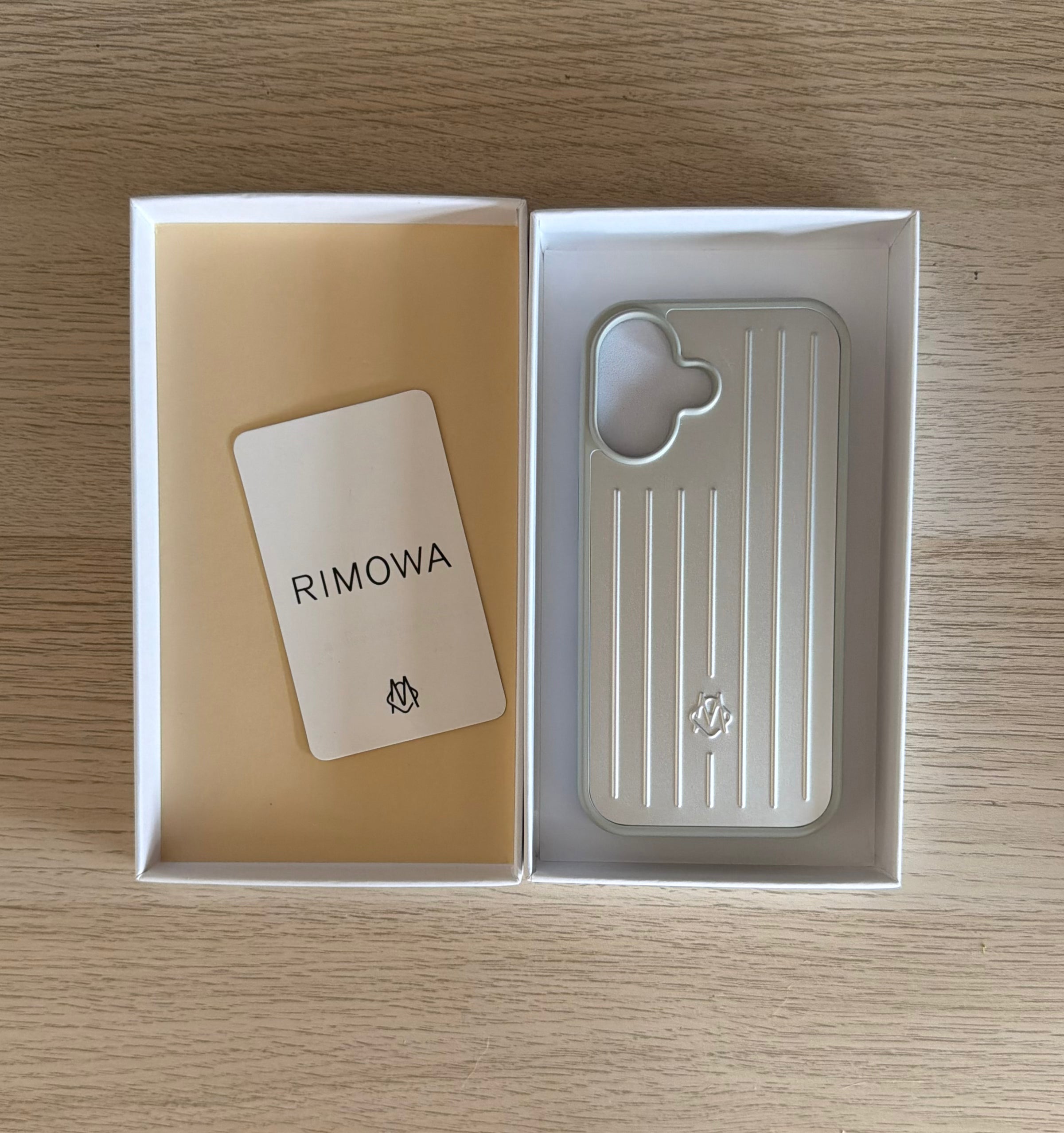 Rimowa Silver Case