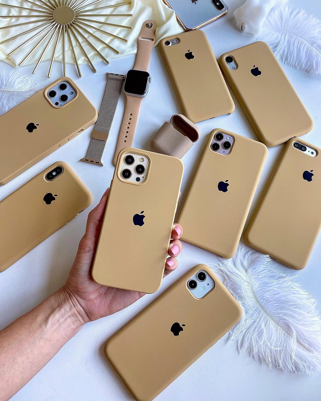 iPhone Silicone Case (Golden)