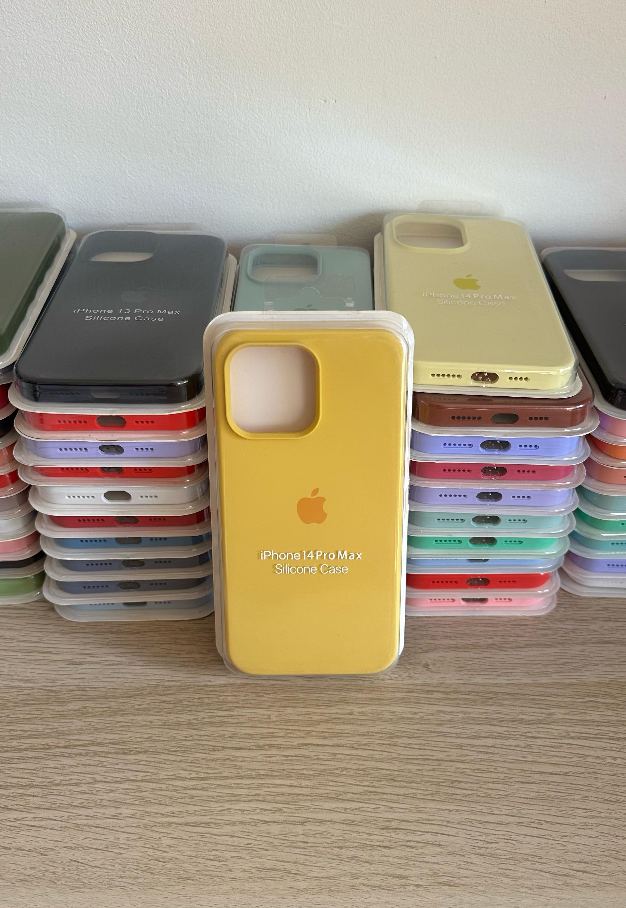 iPhone Silicone Case (Yellow)