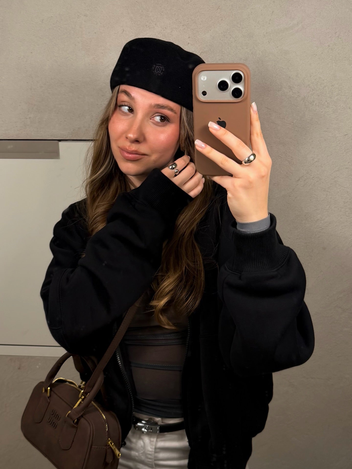 Cocoa (Silicone Case)