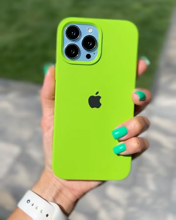 iPhone Silicone Case (Fluorescent Green)