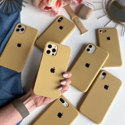 iPhone Silicone Case (Golden)