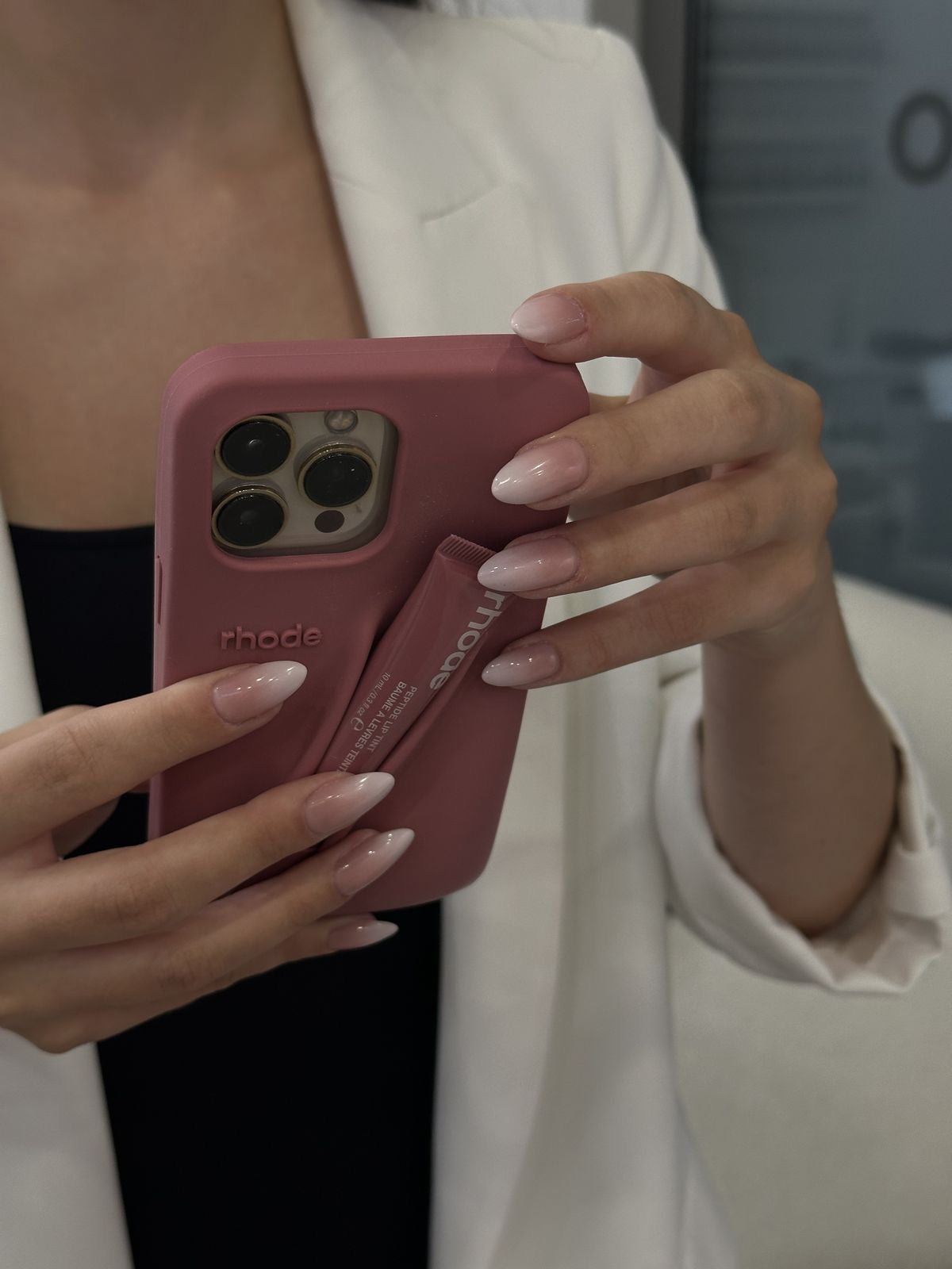 Salty Tan Lip Case + Lip Gloss – Urbanxtech
